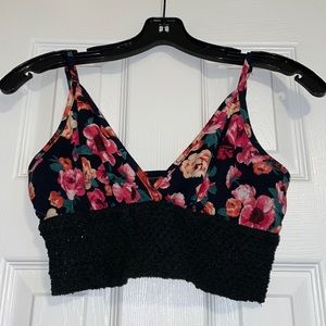 Floral x Lace Crop Top